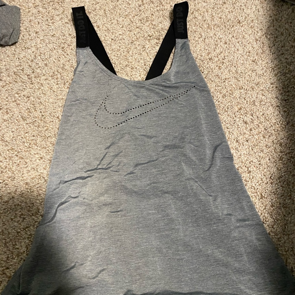 Nike Dri-FIT Heather Gray Tee